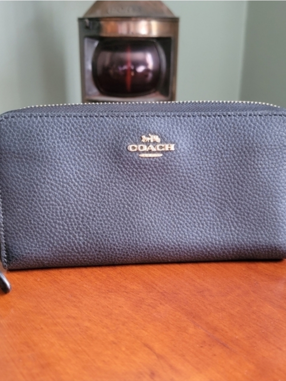 Coach F16612 Accordion Zip Around Black Pebbled Leather Wallet - Picture 16 of 16